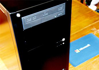 BTOパソコンサービス オーダーメイドPC 最先端のPCパーツを用い、お客様の環境に適したPCを構築致します。